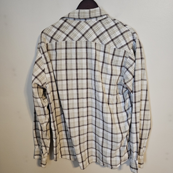 Wrangler Plaid Button-Up Shirt White Brown Tan Casual Neutral Classic - Picture 4 of 7